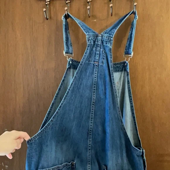 Gap Relaxed Overalls - Picture 9 of 13
